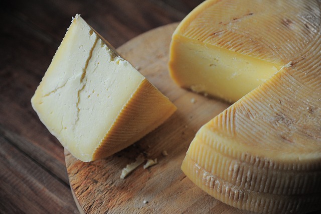 Hard cheese that contains vitamin K2.