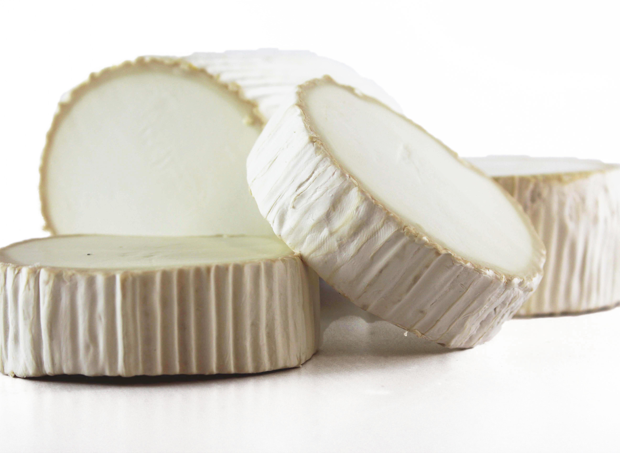 Hard goat cheese contains a high amount of calcium.