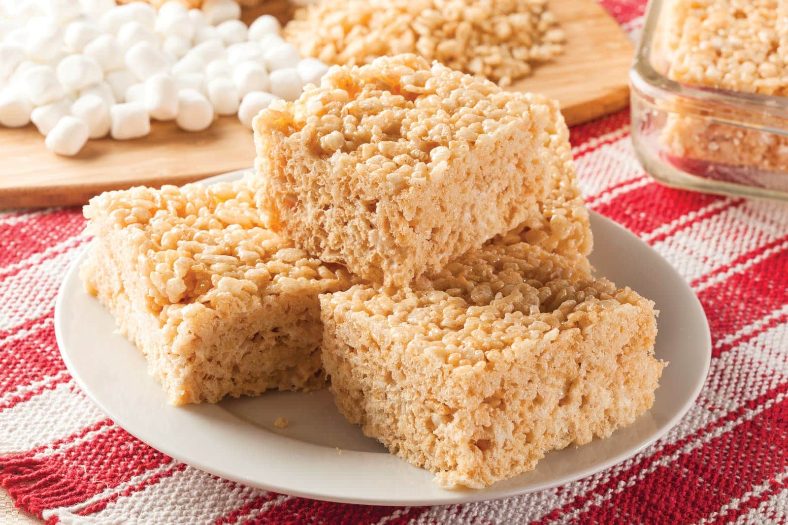 Plate of rice krispies has a lot of AGEs.